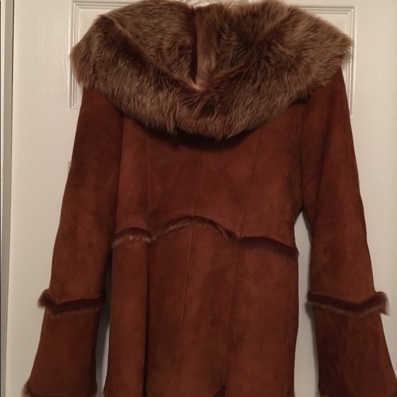 Shearling coat - Picture 3 of 6